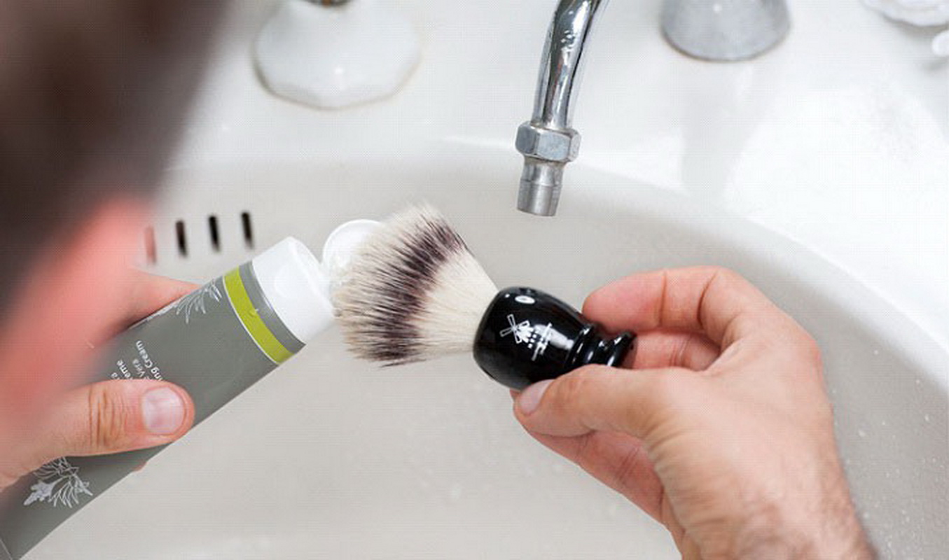 Можно ли использовать пену для бритья вместо мыла
